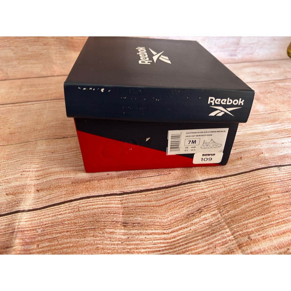 Boys Reebok - Picture 4 of 6